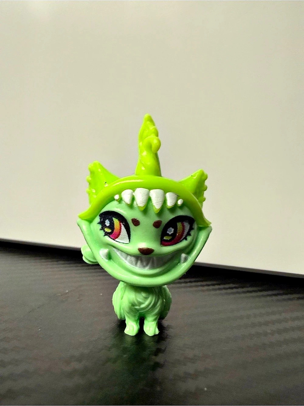 Monster High G3 Chewlian Pet Venus McFlytrap Flytrap Figure Mattel